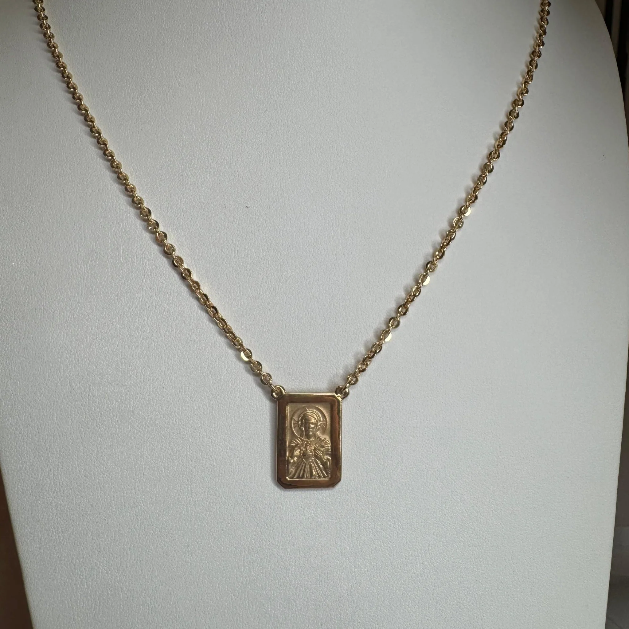 18K Gold Scapular Necklace — Sacred Heart & Our Lady of Mount Carmel (Large, 24”) - Image 3