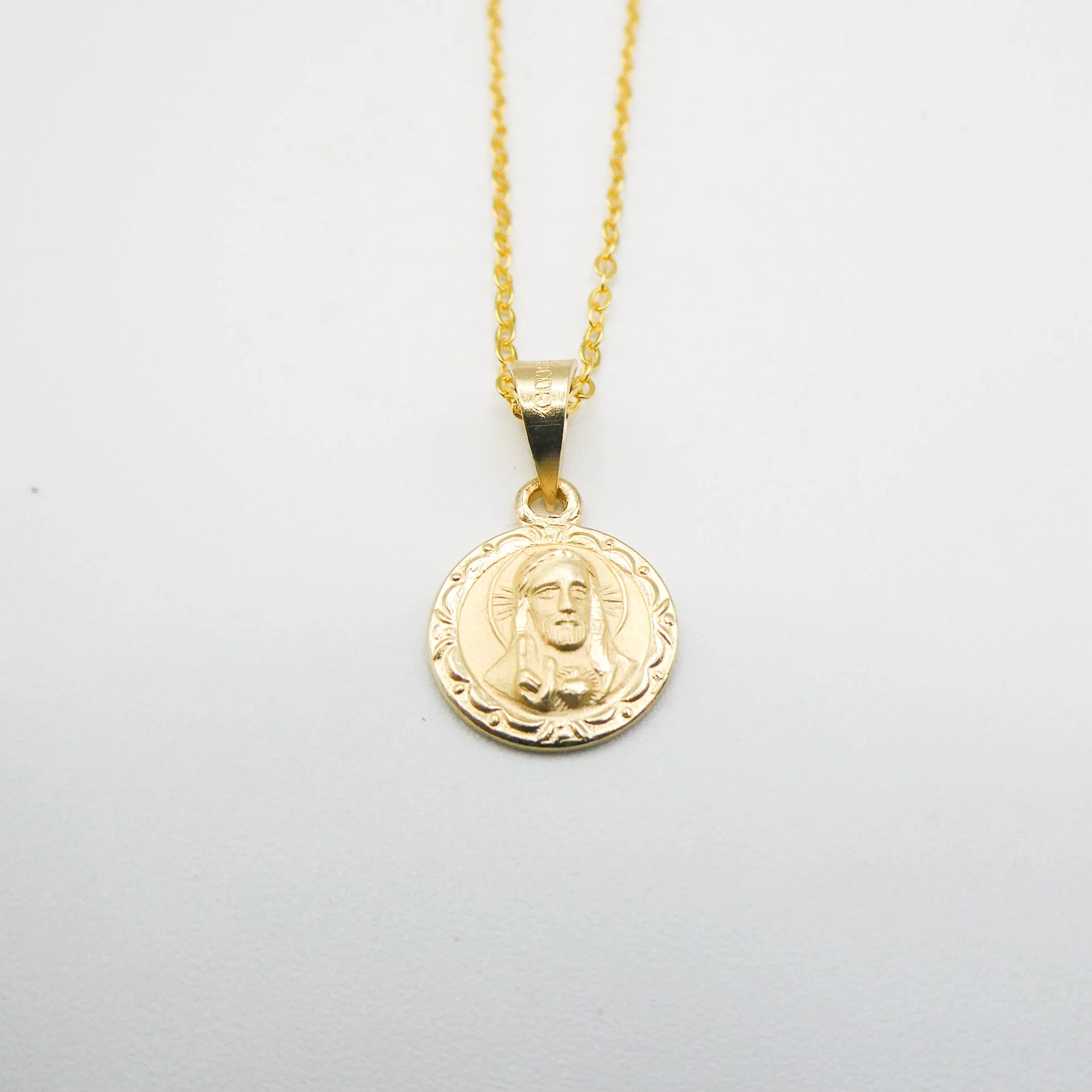 Gold Sacred Heart Round Floral Necklace 18-inch - Image 3
