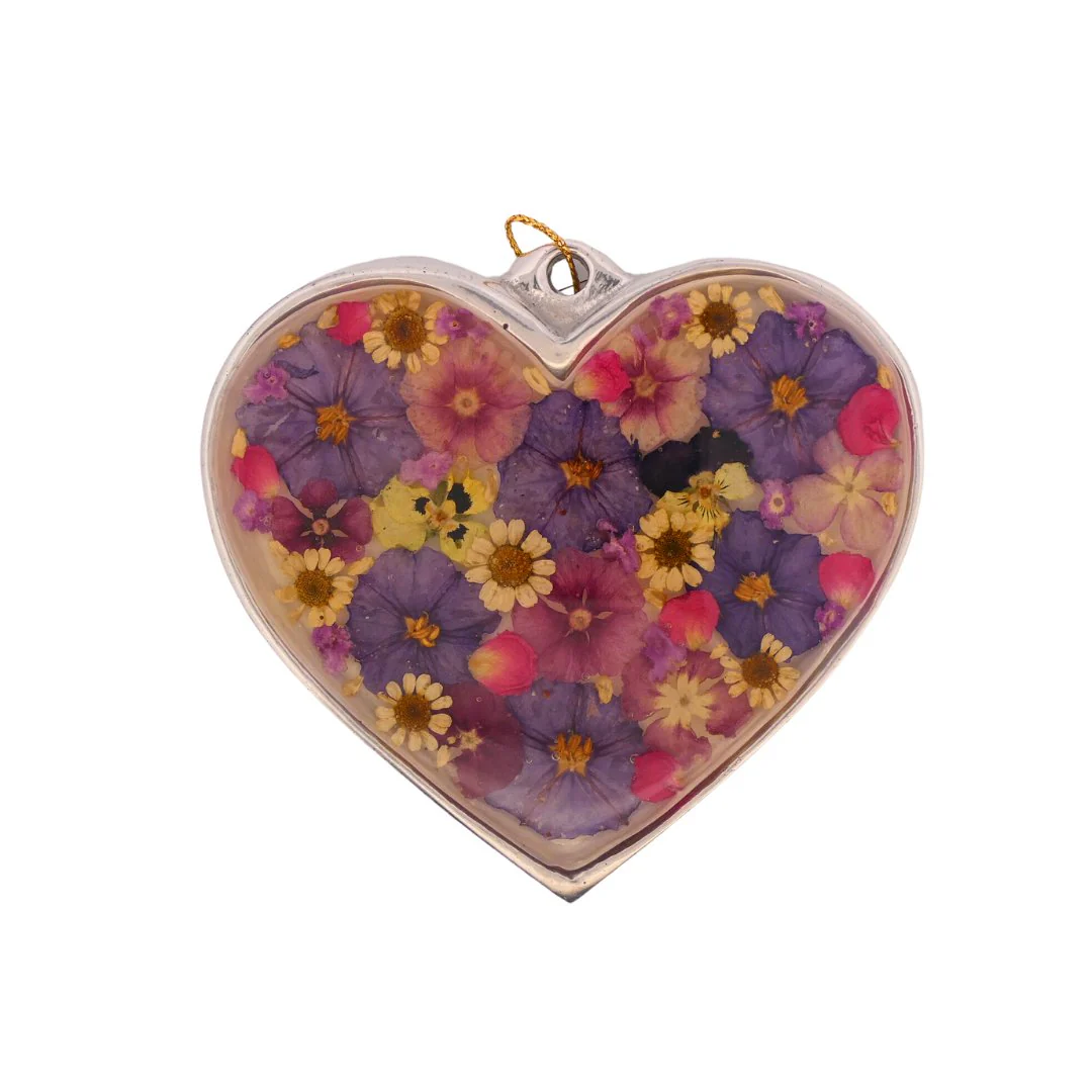 Wall Heart-Shaped Frame w/ Pressed Flowers 4" x 3" - Image 9