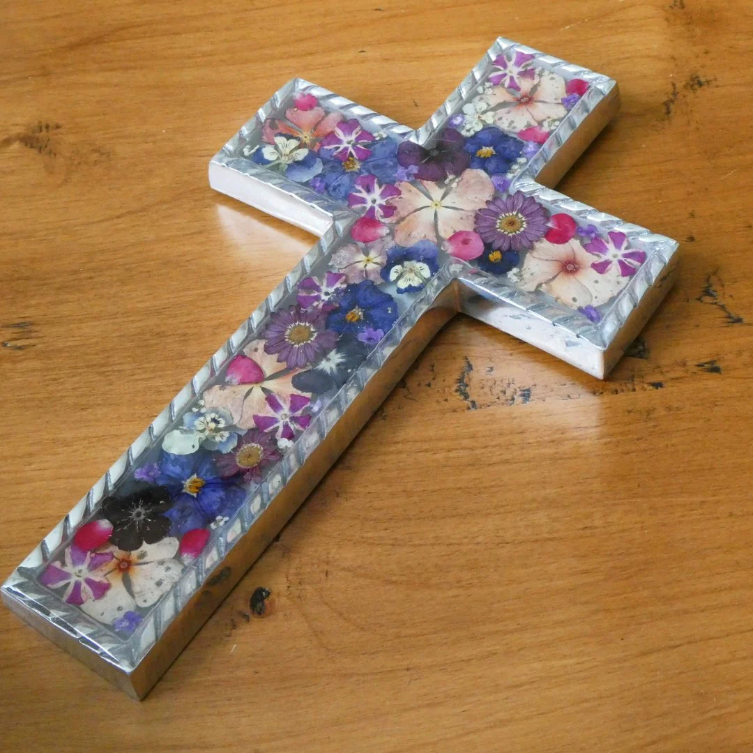 Baroque Wall Large Cross w/ Pressed Flowers 8.5" - Image 4