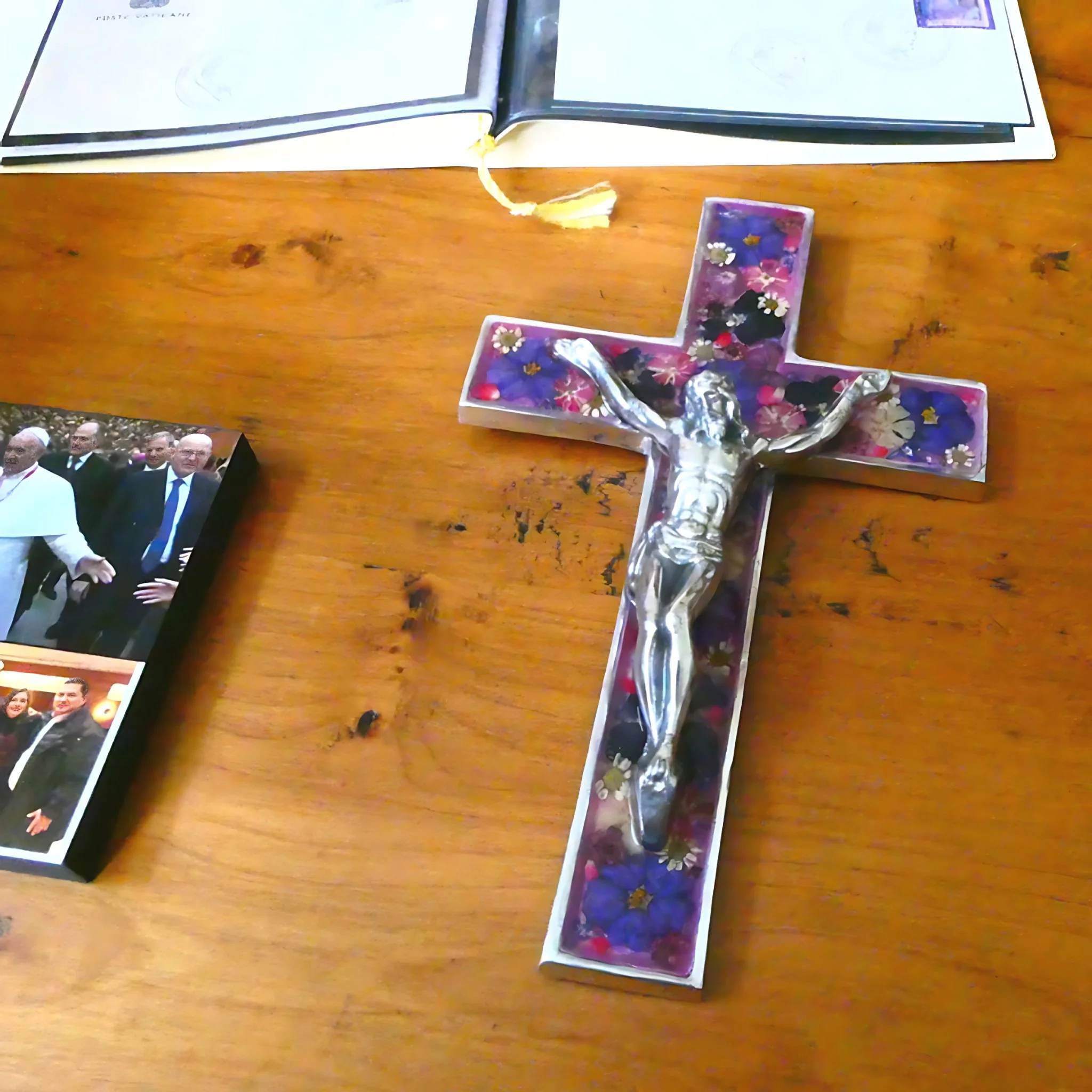 Wall Grand Crucifix w/ Pressed Flowers 10" - Image 3