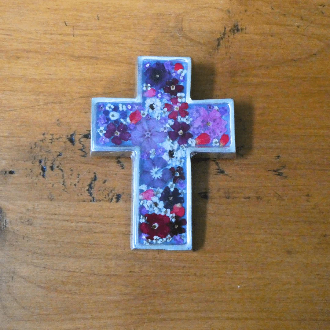 Pressed Flower Cross 4.5" - Image 5