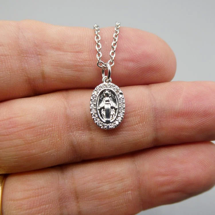 Silver-Plated Grace Zirconia Necklace 18-inch - Image 4