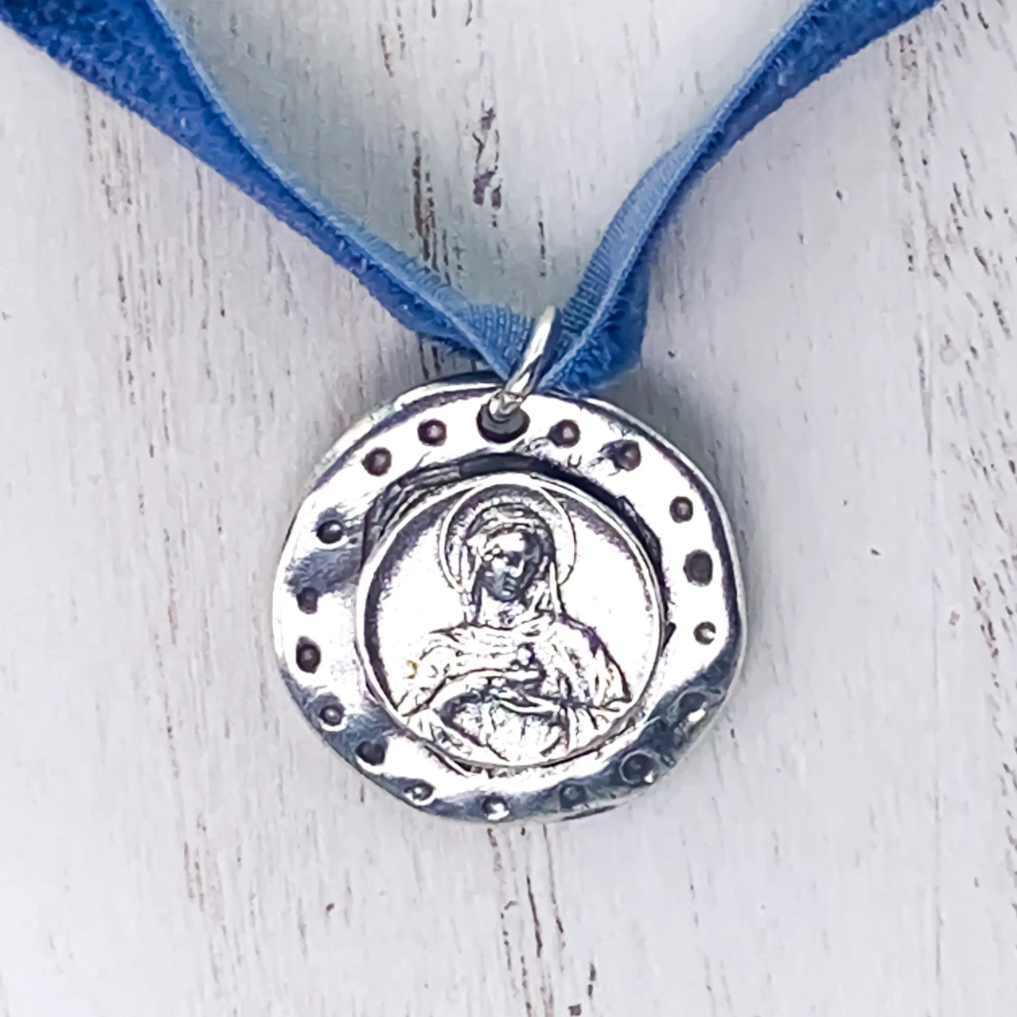 Silver-Plated Mary's Velvet Necklace 18-inch - Image 4