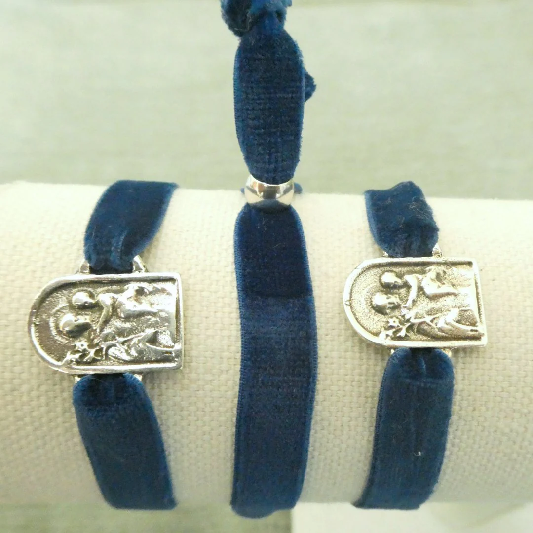 Silver-Plated St Joseph & Christ Velvet Bracelet 7.5-inch - Image 10