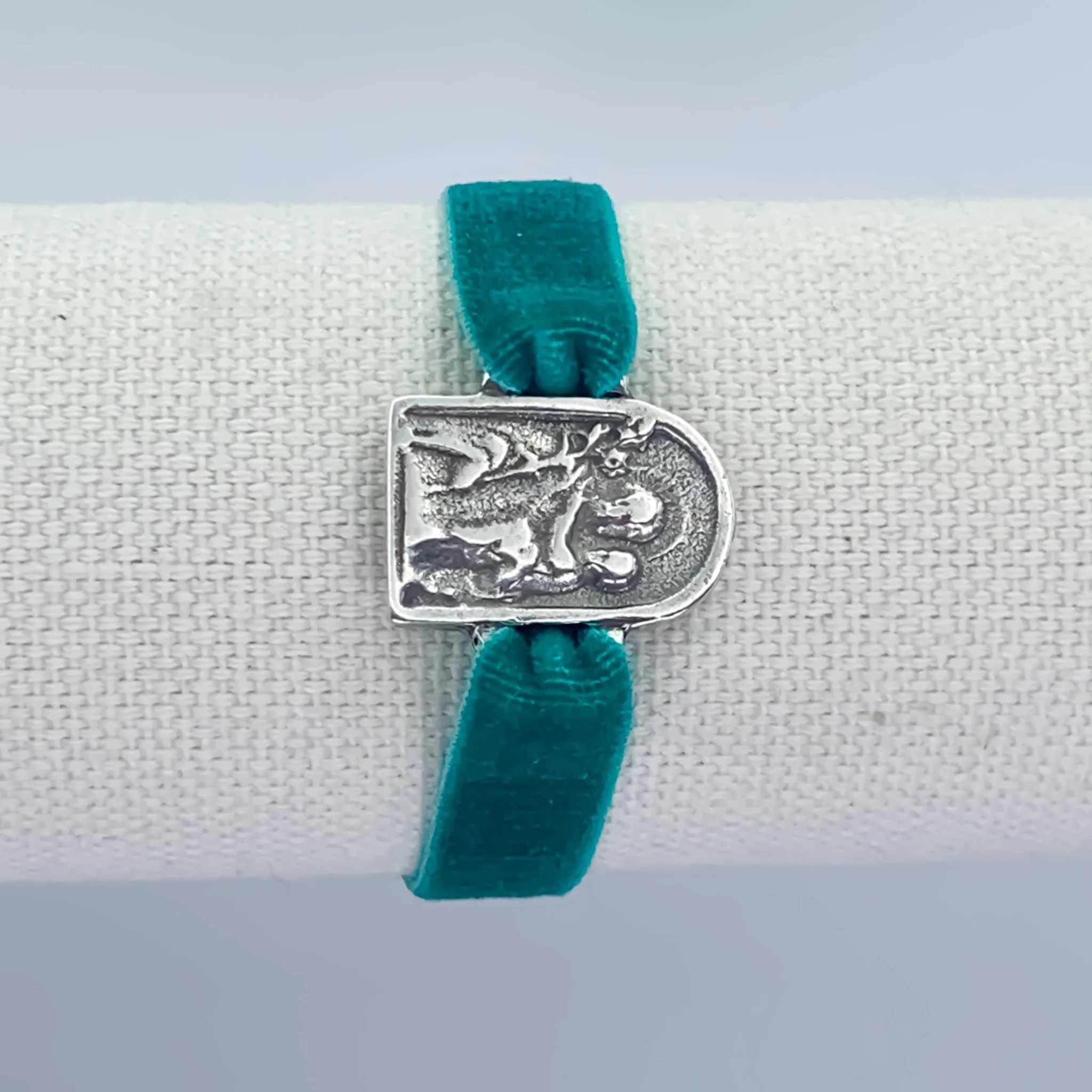 Silver-Plated St Joseph & Christ Velvet Bracelet 7.5-inch - Image 5