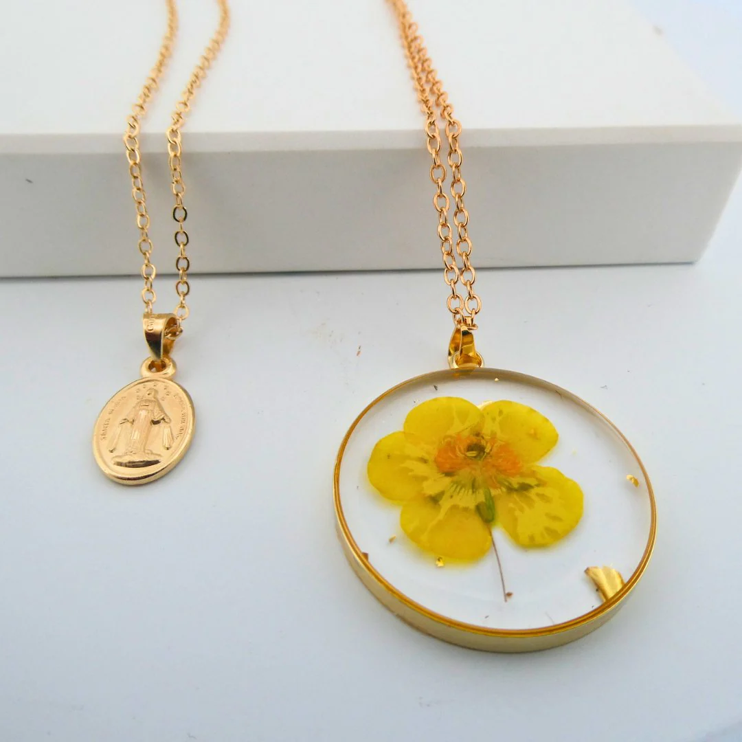 Gold-Plated Virgin Mary Necklace and Flowers Double Layer Necklace Set 18-inch - Image 17